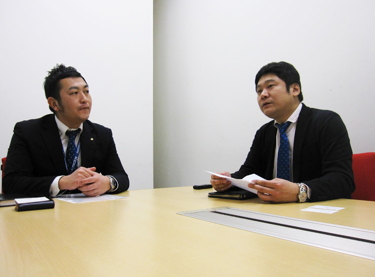 インタビュー写真１
