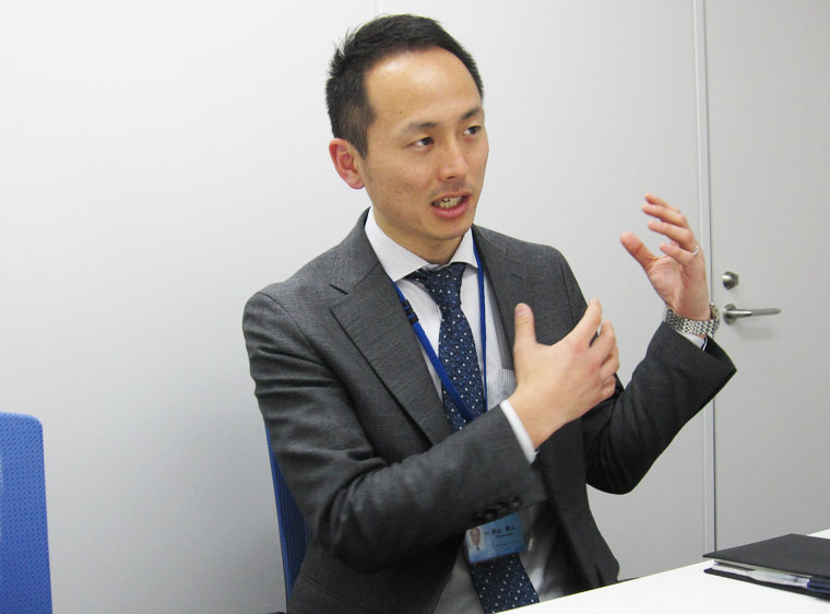 インタビュー写真４